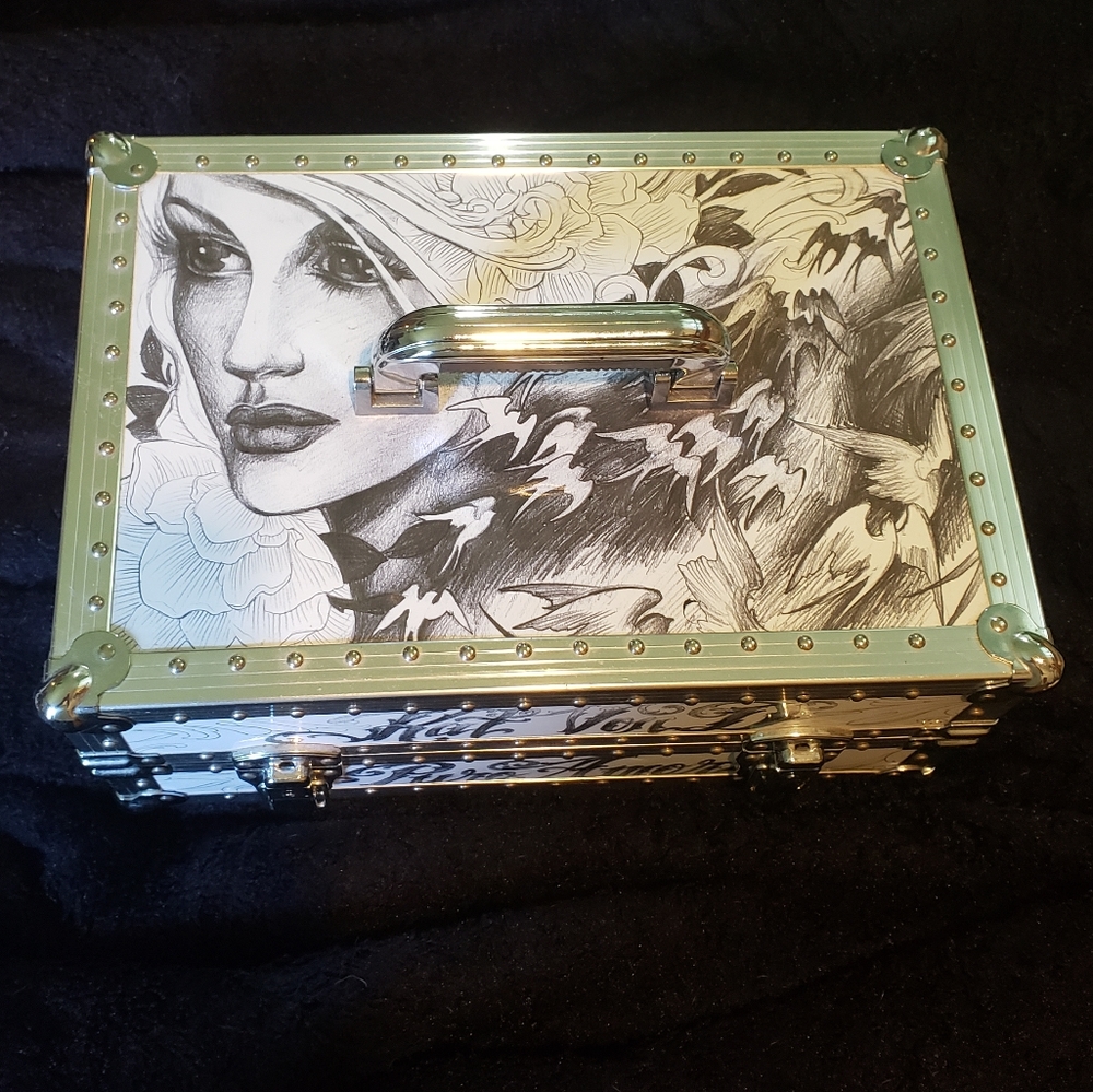 Kat Von D Angeleno Train Case